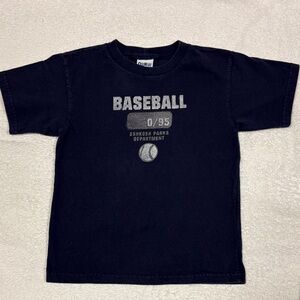 OshKosh B'gosh 90’s Navy Baseball vintage cotton Graphic Tee size 6